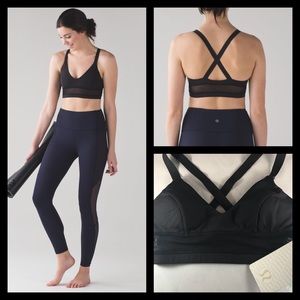 Sold NWT Lululemon Body Con padded Bra size 4